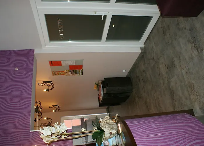 Bed & Breakfast Owr Grazyna Międzywodzie